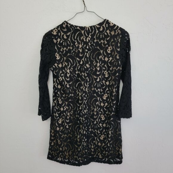 Xhilaration Black Cream Lace 3/4 Sleeve Lace-Up V-Neck Dress Size XS - Picture 3 of 8